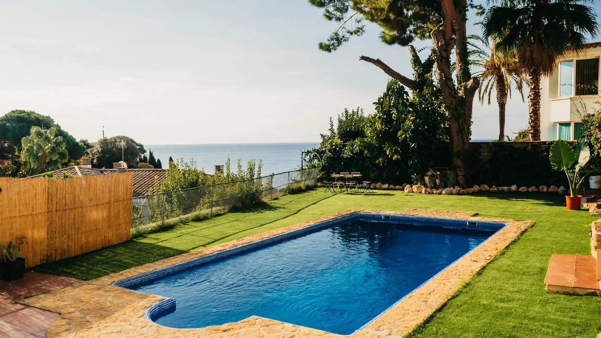 El Riu Del Cel Bed & Breakfast Lloret de Mar İspanya